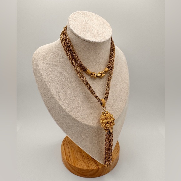 Vintage Monet Gold Tone Multi-Layer Rope Chain Tassel Necklace - Picture 3 of 11